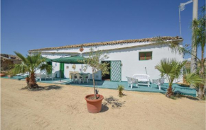 Beautiful home in Sciacca w/ 3 Bedrooms